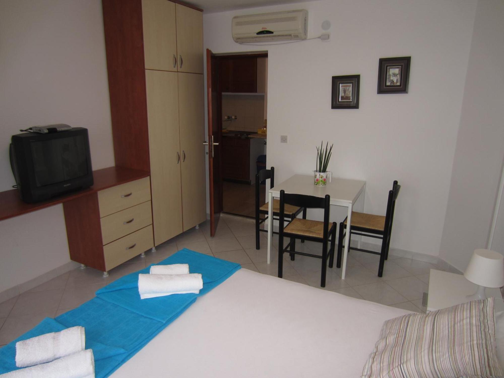 Apartments Minja Nerin Petrovac エクステリア 写真
