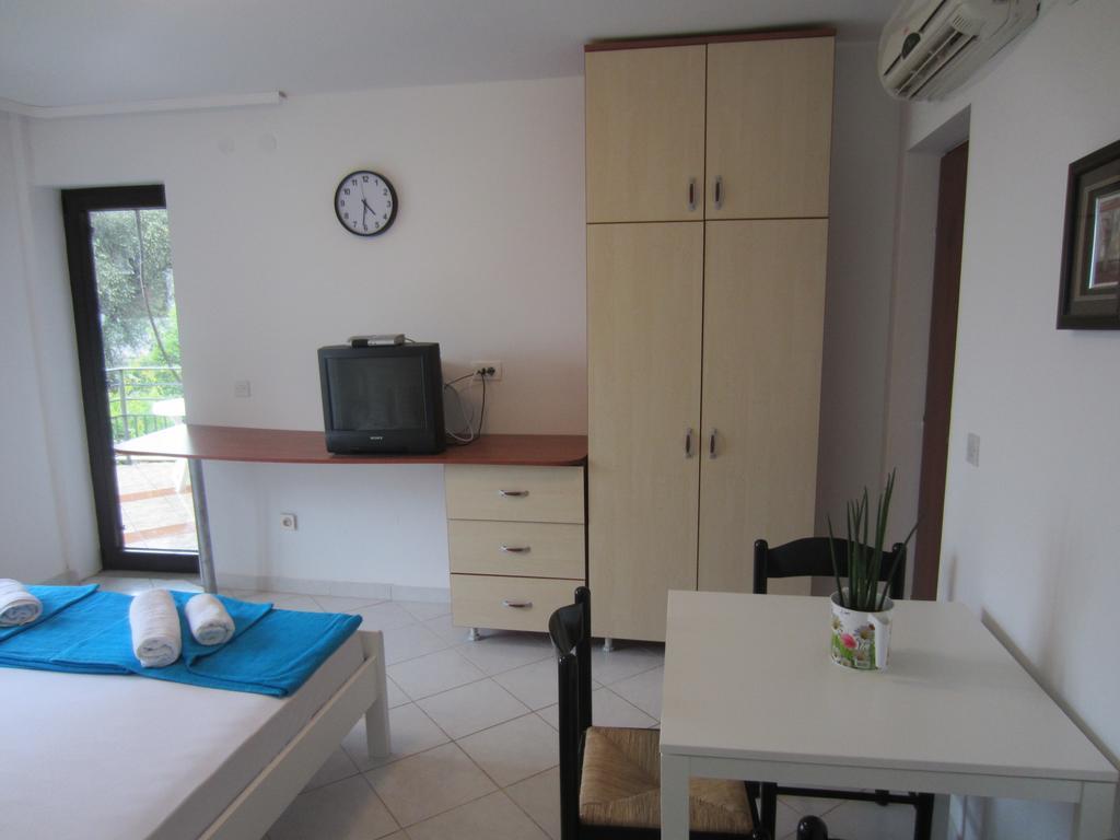 Apartments Minja Nerin Petrovac エクステリア 写真