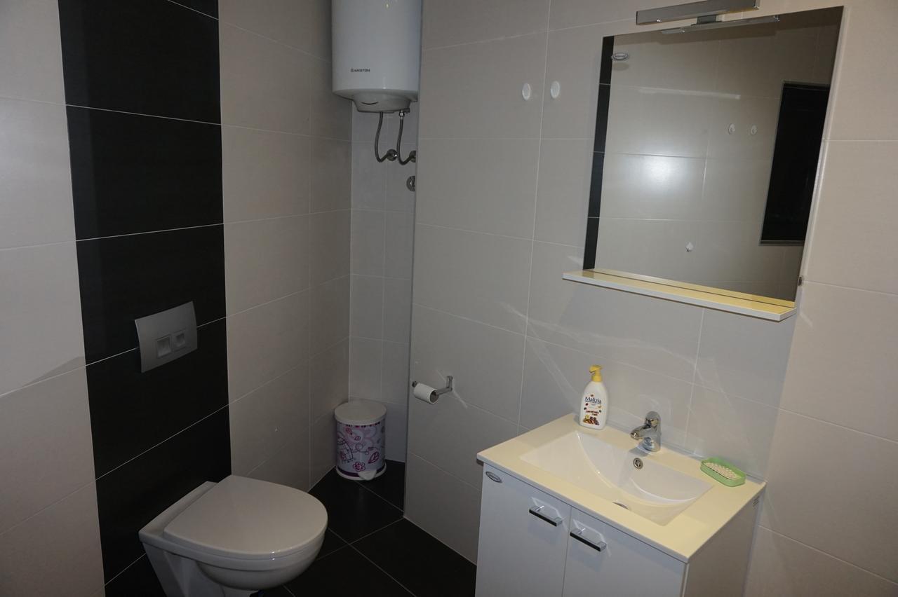 Apartments Minja Nerin Petrovac エクステリア 写真
